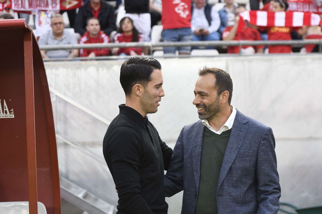 Las mejores imágenes del partido entre el Real Murcia y el Antequera