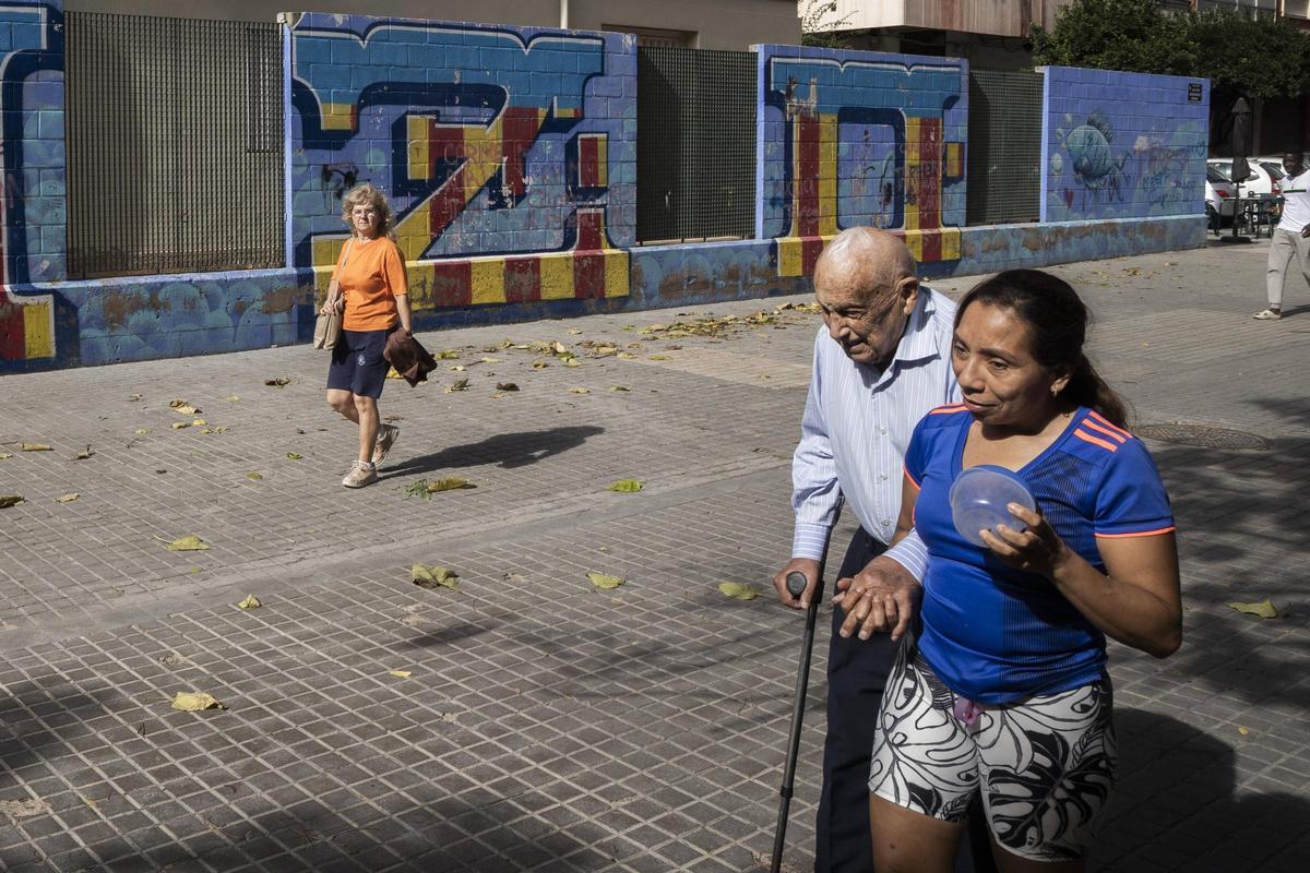 El barrio de la Fuensanta está envejecido, algo común en la ciudad