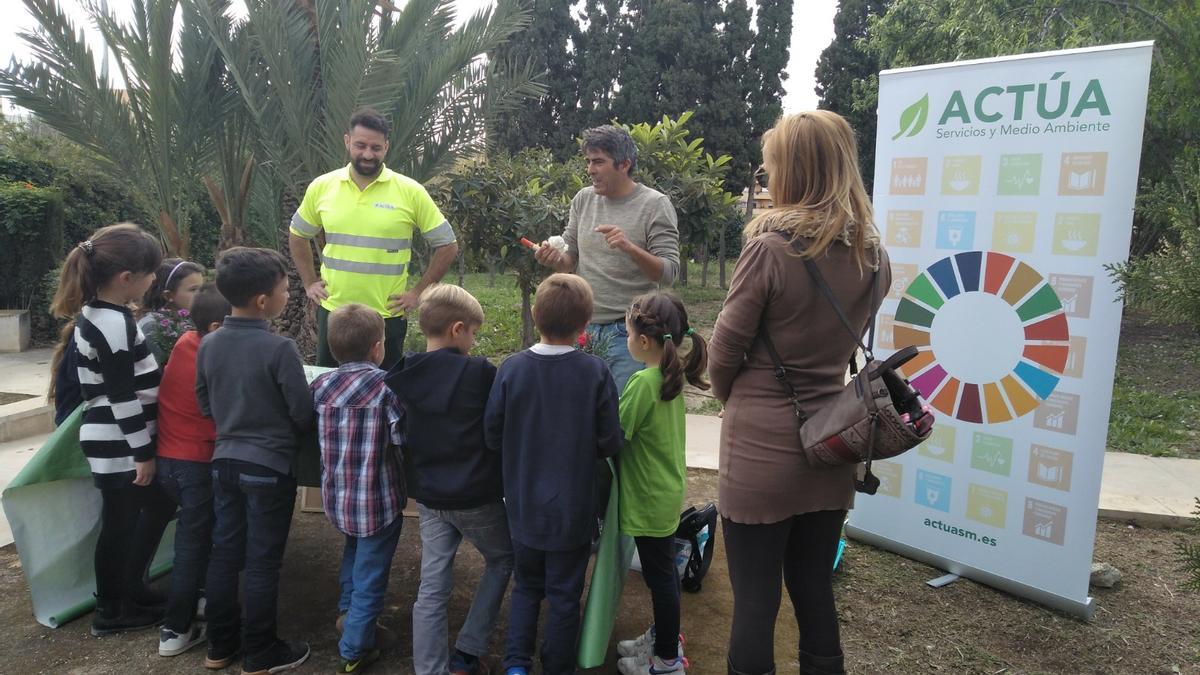 Actua SM realiza jornadas ambientales en colegios y hospitales.