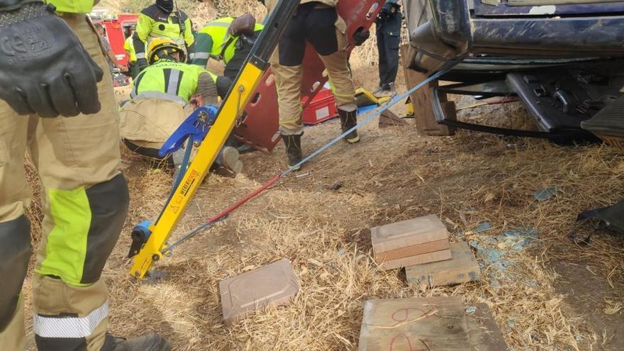 Ha sido necesaria la intervención de los bomberos de la diputación.