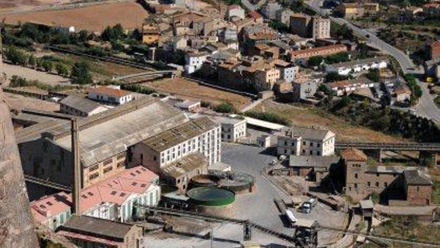 Vista des de Cardona del nucli de la Coromina, del qual s&#039;ha fet el cens