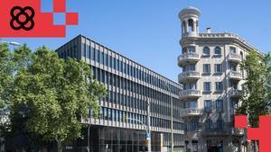 Fachada del edificio Aticco Diagrame, a la izquierda, en pleno distrito 22@ de Barcelona