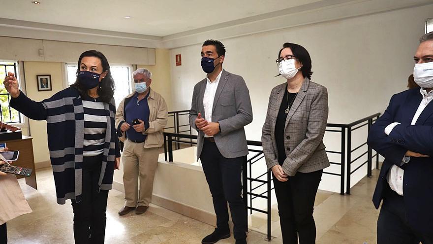 Visita a las obras de la alcaldesa, María Ramallo, y el delegado de la Xunta en Pontevedra, Luis López. | // FDV