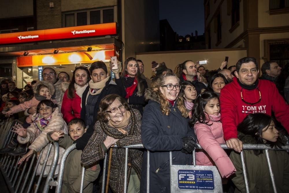 Cabalgata de Reyes 2019 en Oviedo