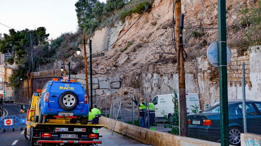 La UPV baraja construir un muro de contención o abancalar la ladera de la Beniata en Alcoy para evitar desprendimientos