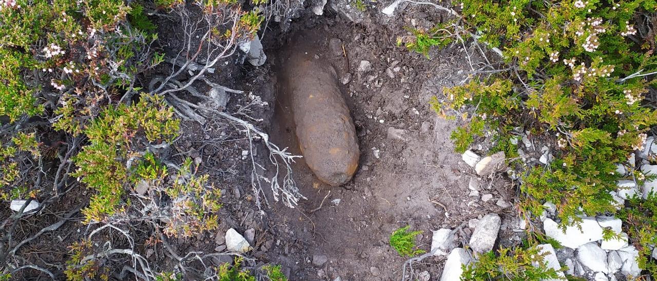 El proyectil que encontraron los trabajadores de Pajares.