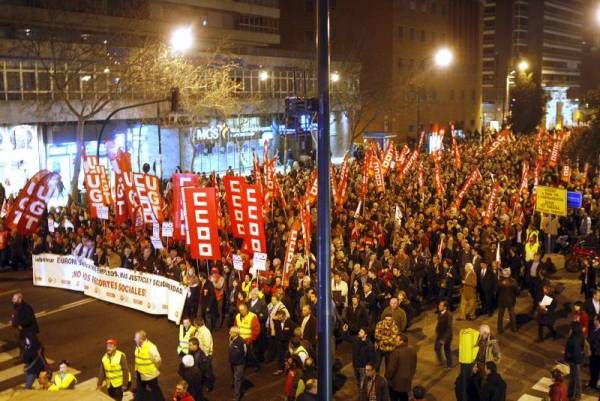 Nueva marcha contra los recortes del Gobierno en Zaragoza