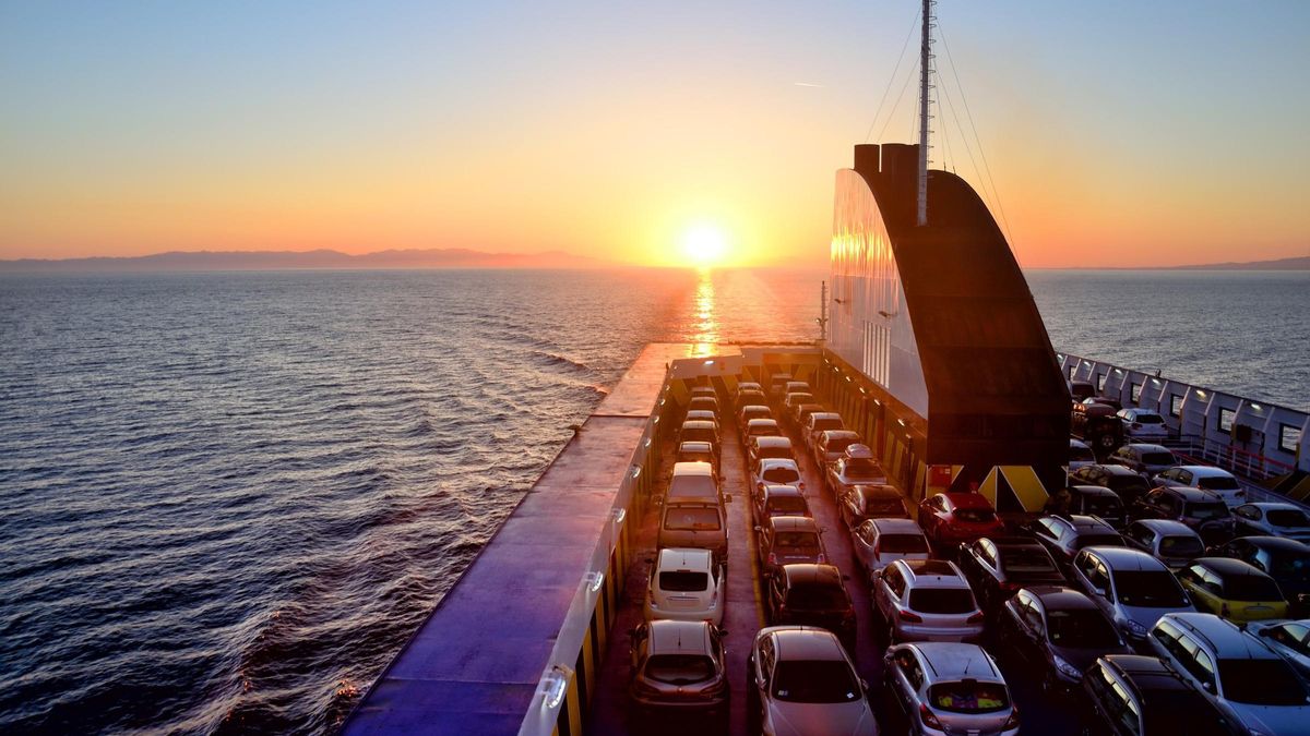 España pierde fuerza en la exportación de coches y eleva las importaciones