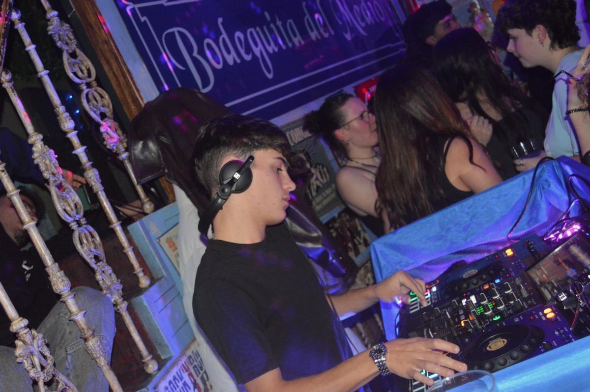 Rubén Medina, mejor DJ del concurso de la Politecparty