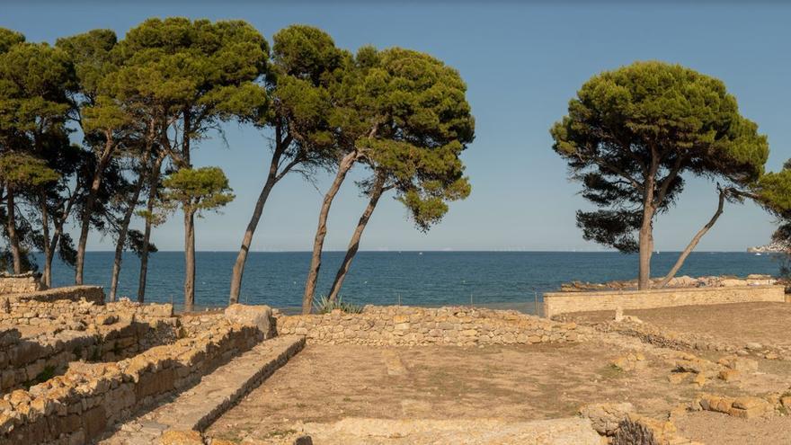 El Parc Tramuntana recrea com es veurà des de 16 punts de nit i de dia