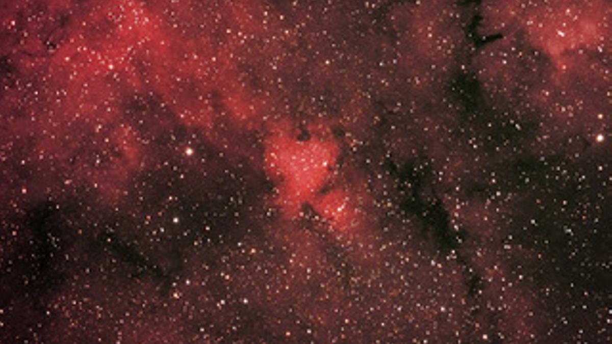 La nebulosa Sharpless 2-48, una región H II de formación estelar situada en una zona muy interna del disco de la Vía Láctea.