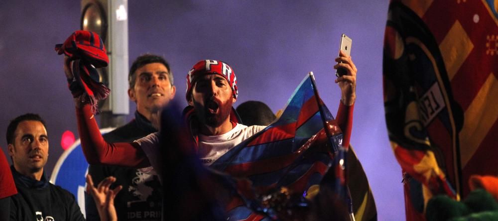 Así celebra el ascenso la afición del Levante UD