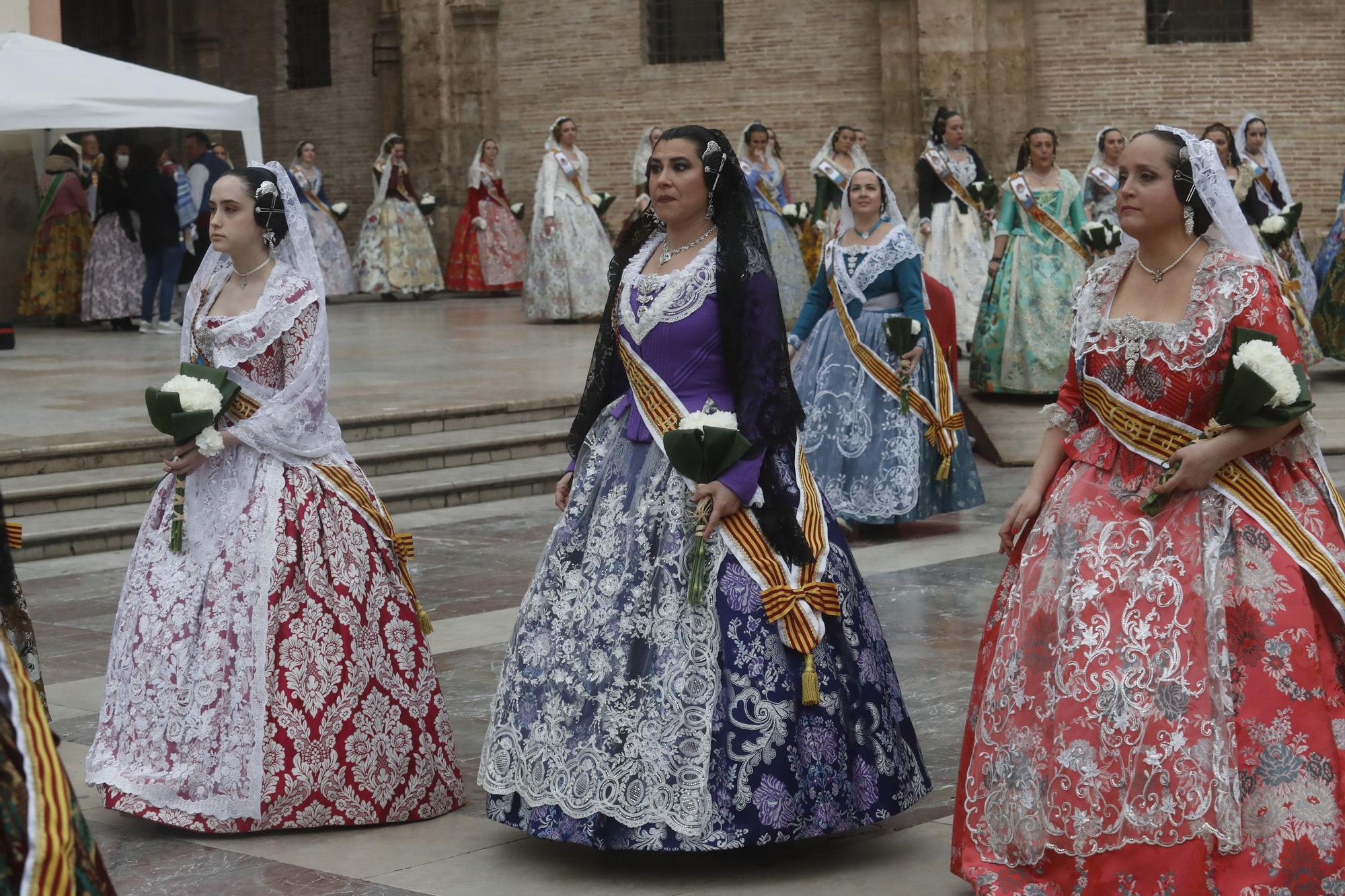 Búscate en el segundo día de ofrenda por la calle de la Paz (entre las 17:00 a las 18:00 horas)