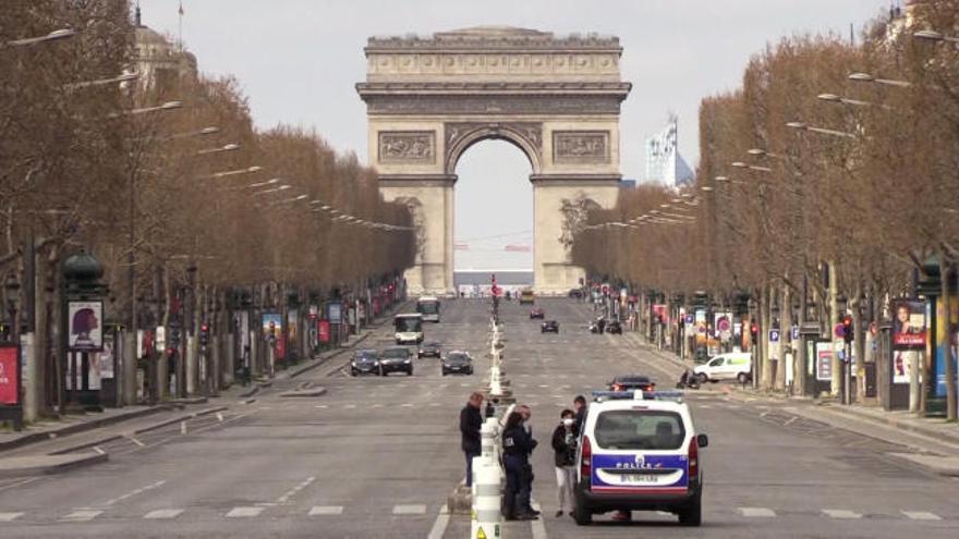 Francia restablecerá este sábado el estado de emergencia sanitaria