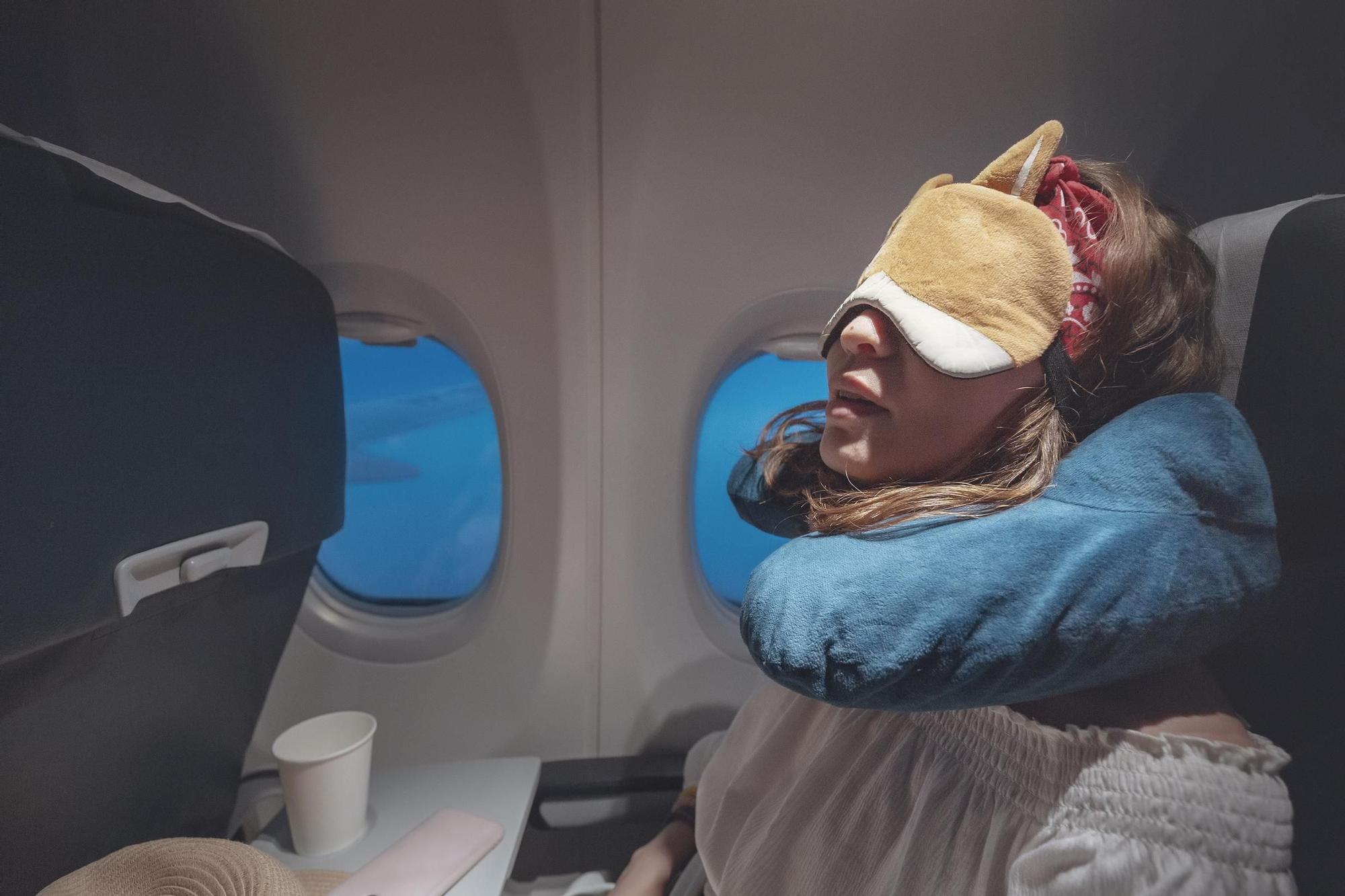 Dormir en el vuelo es bueno para evitar el jet lag