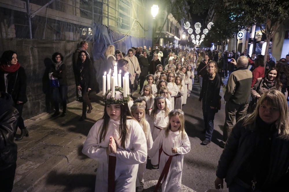 El coro sueco canta a Santa Lucía