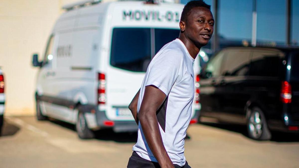 Umar Sadiq, antes de volar hacia tierras vascas desde Manises