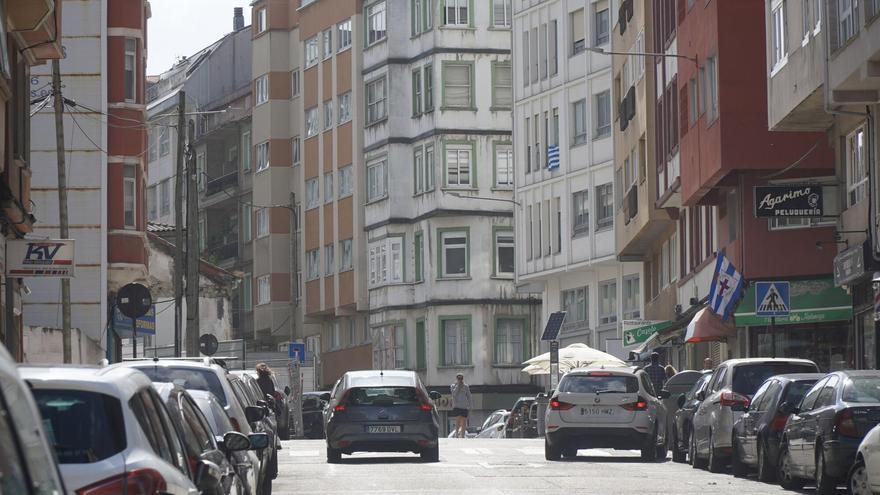Vecinos de Peruleiro opinan del barrio