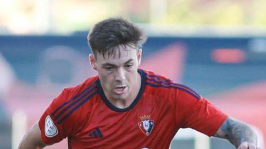 Max Svensson, citado con el primer equipo de CA Osasuna