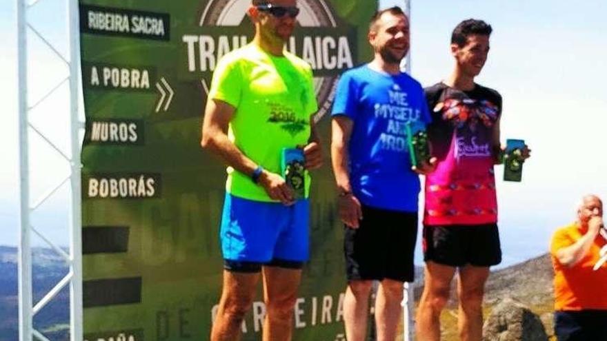 La Gramola GTR sube al podio en el Trail da Pobra