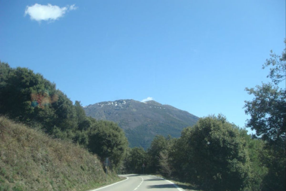 Acceso al Parc Natural de Sant Llorenç del Munt