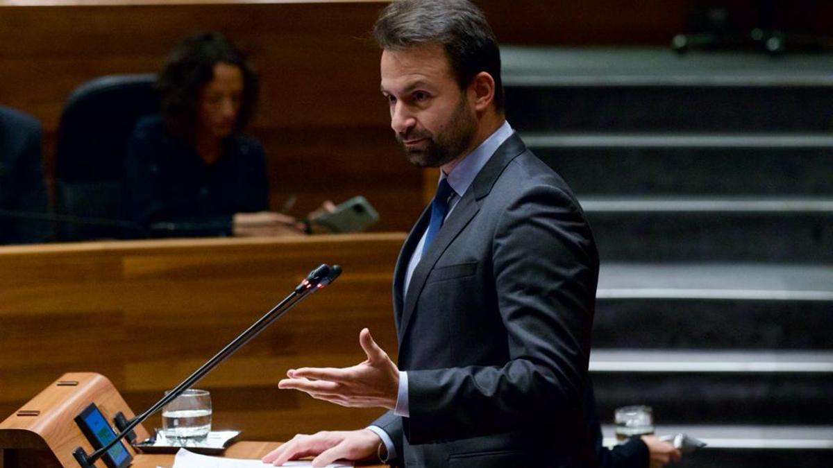 Álvaro Queipo, durante el pleno en la Junta