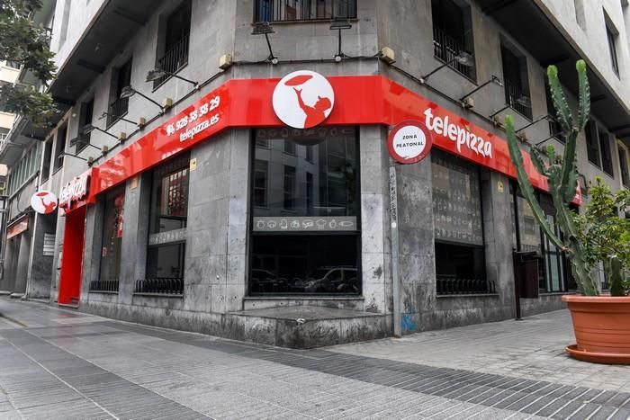 Negocios en la calle León y Castillo