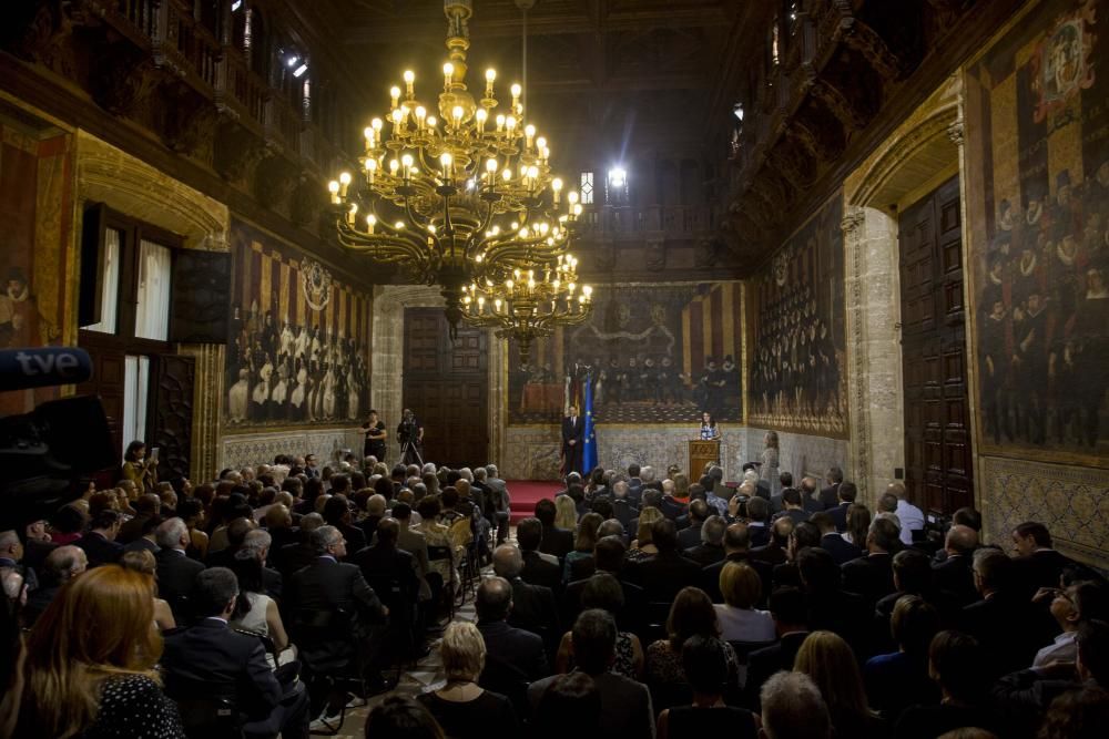 Entrega de distinciones de la Generalitat el 9 d'Octubre