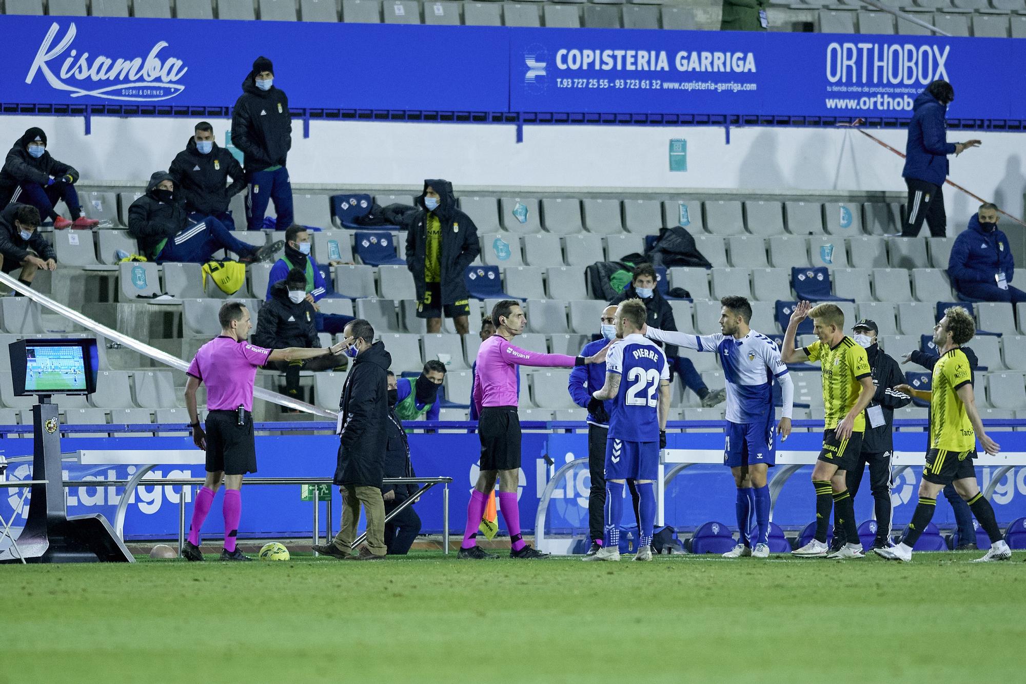 Las mejores imágenes del Sabadell-Oviedo