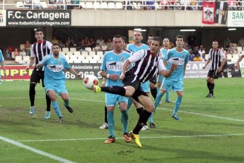 Partido FC Cartagena vs Linense (3-0)