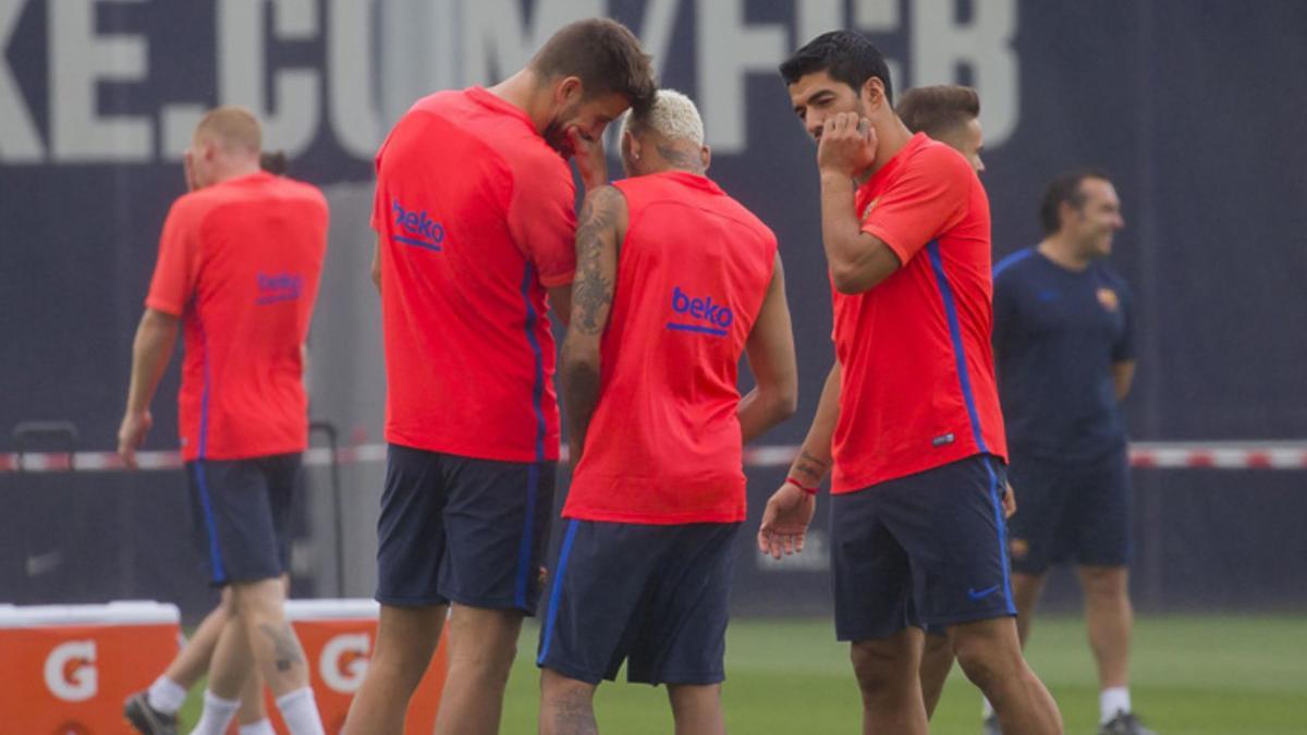 El FC Barcelona ha regresado este viernes a los entrenamientos en la Ciudad Deportiva Joan Gamper