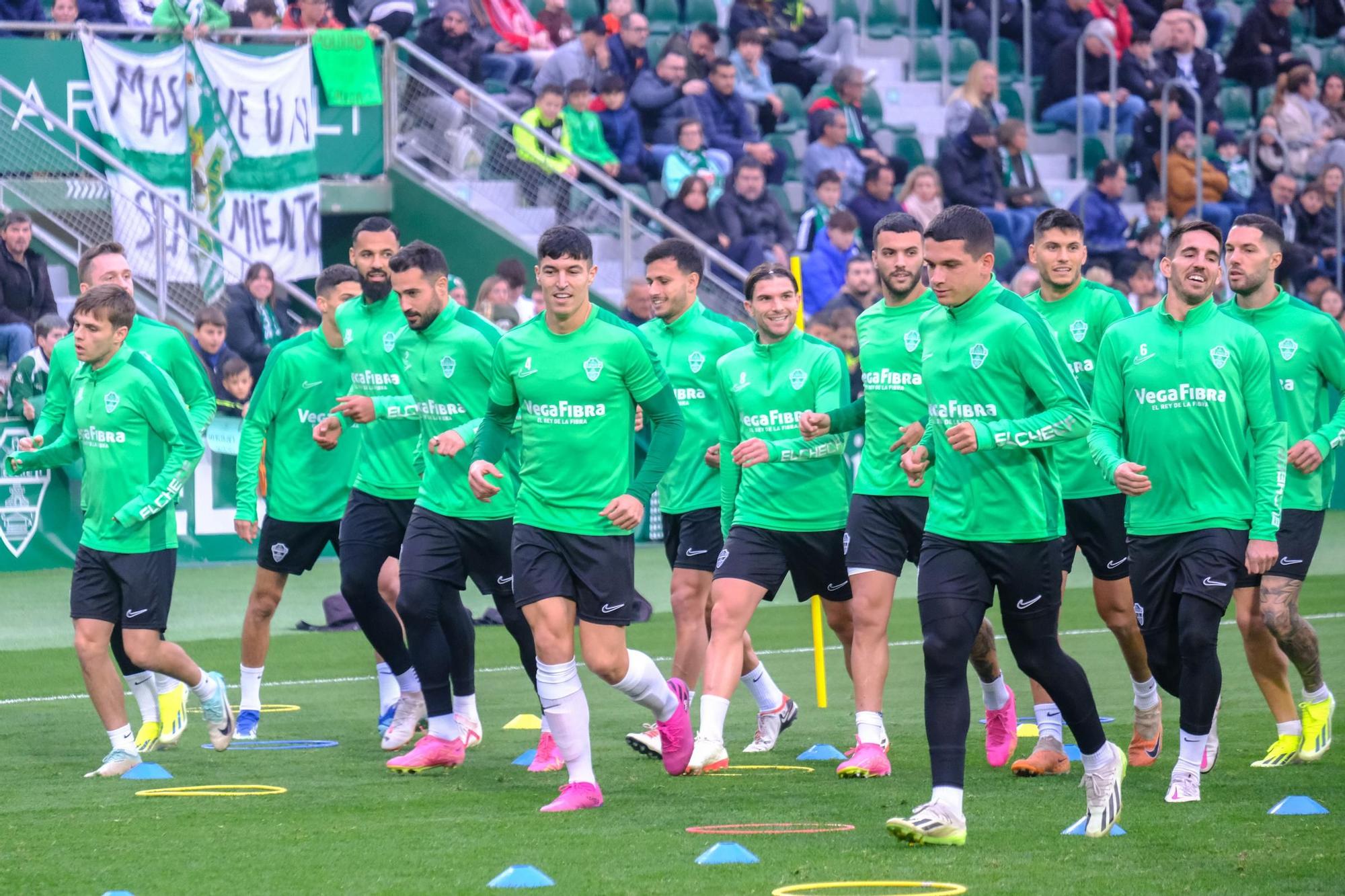 Así ha sido la sesión de entrenamiento abierta con entrada solidaria del Elche CF