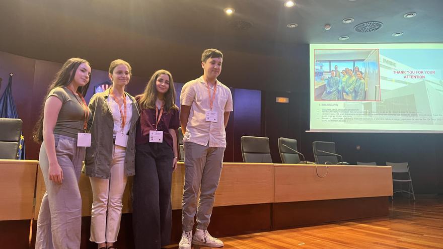 Premian a estudiantes en Eurociencia Joven