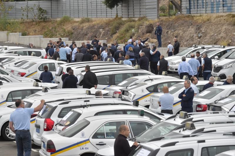 22-04-2019 LAS PALMAS DE GRAN CANARIA. Protesta de taxistas de Las Palmas  | 22/05/2019 | Fotógrafo: Andrés Cruz