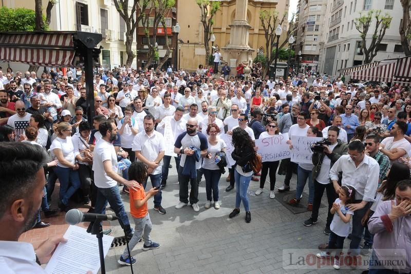 "Cerramos por Murcia y los murcianos"