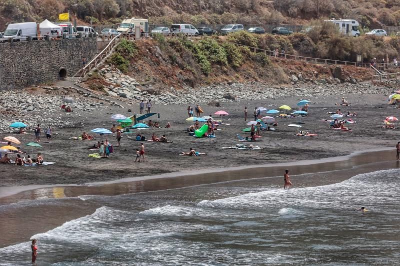 Playas en Santa Cruz de Tenerife en el día de la Virgen del Carmen