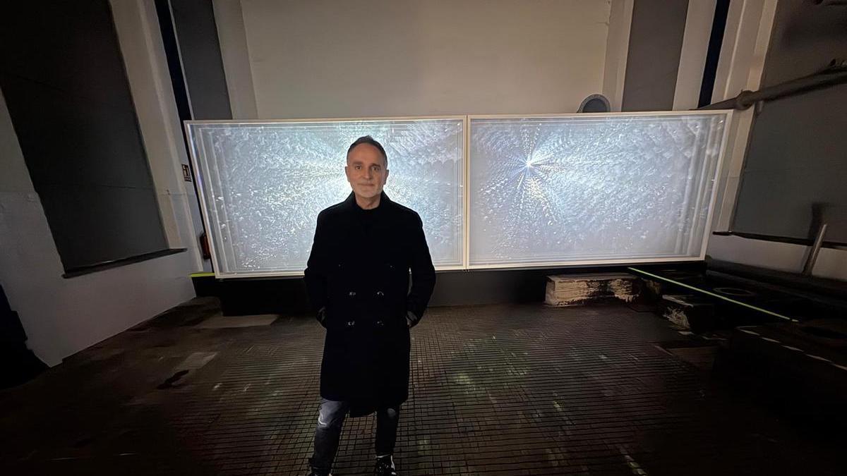 "La revuelta y la nieve", la exposición de Dionisio González sobre memoria minera, arquitectura y futuro digital que se puede ver en el Pozo Santa Bárbara, en Turón (Mieres)
