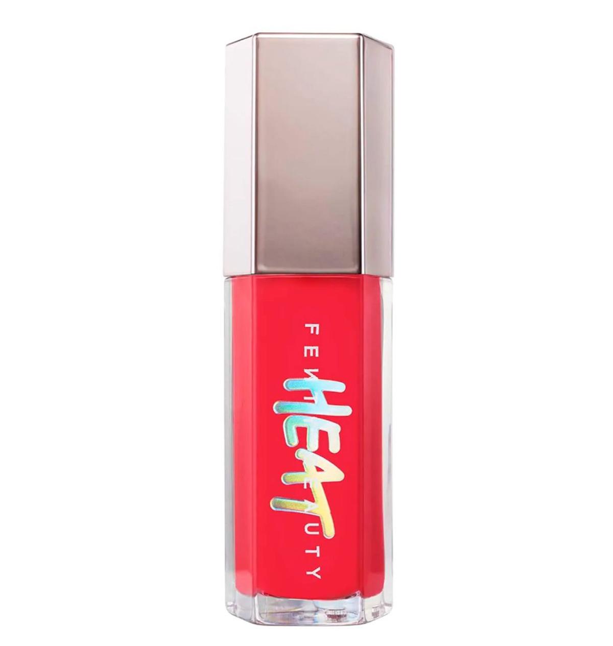 'Plumping gloss': en rouge