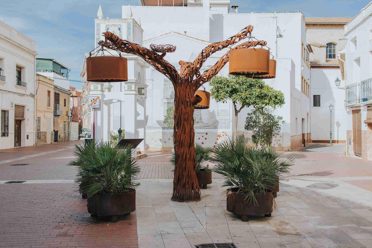 El árbol de la vida, en Gandia.