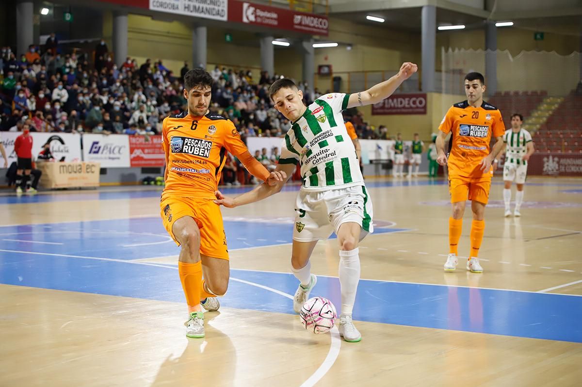 Las imágenes de la victoria del Córdoba Futsal ante el Burela