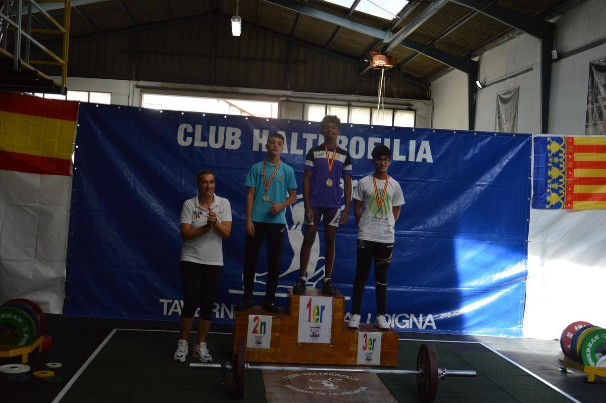 Juan Moreno, medalla bronce en el campeonato Autonómico Sub-15.