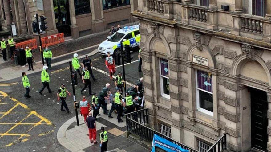 Tres muertos en un apuñalamiento múltiple en Glasgow