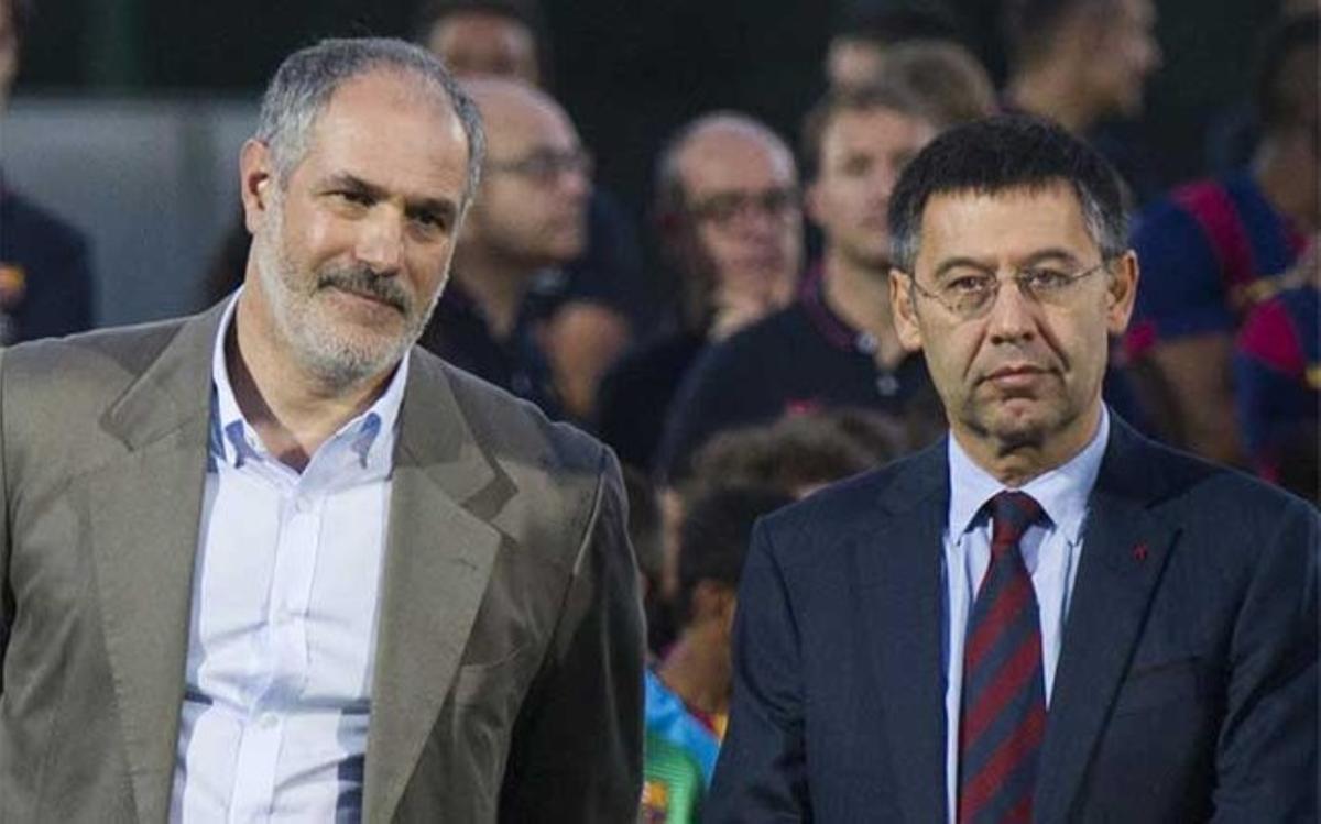 Andoni Zubizarreta y Josep Maria Bartomeu durante un acto institucional