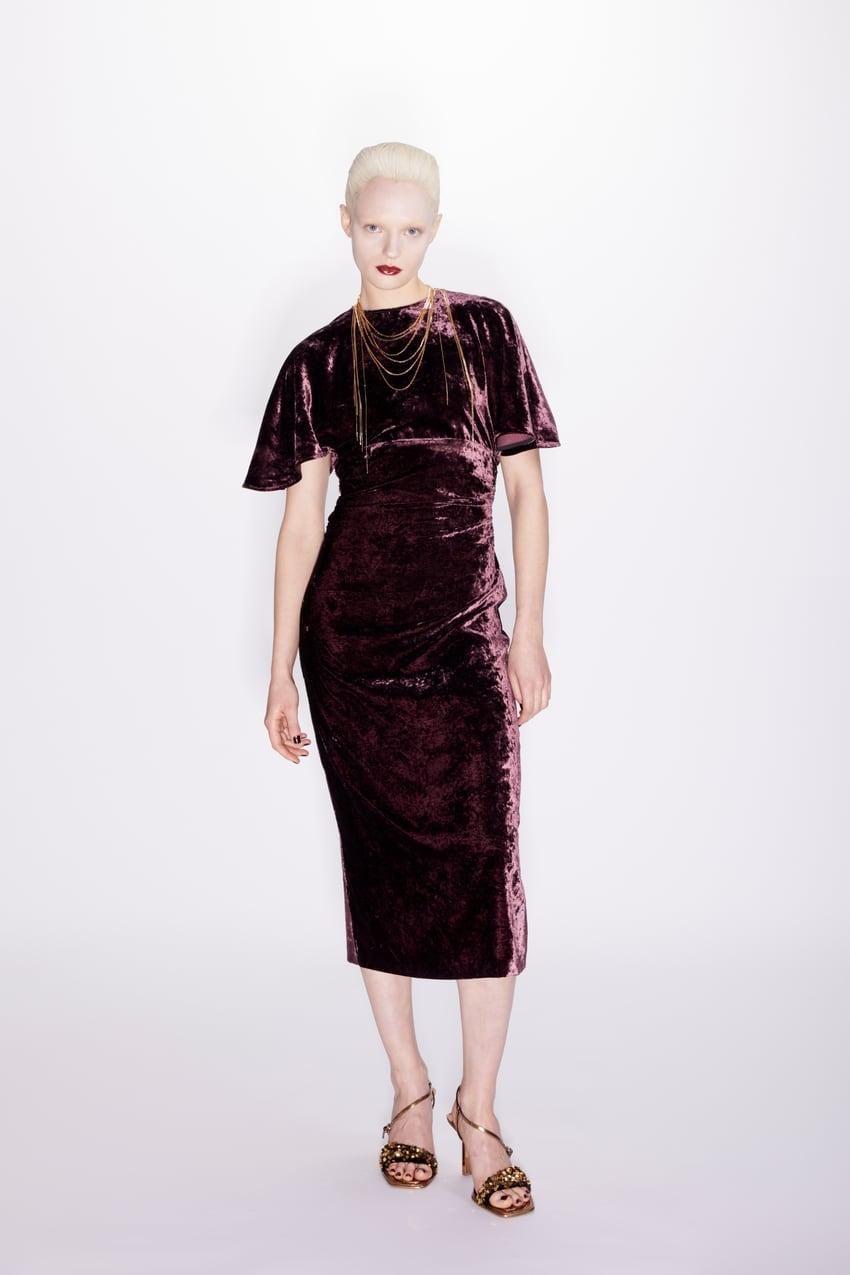 Vestido de terciopelo de Zara