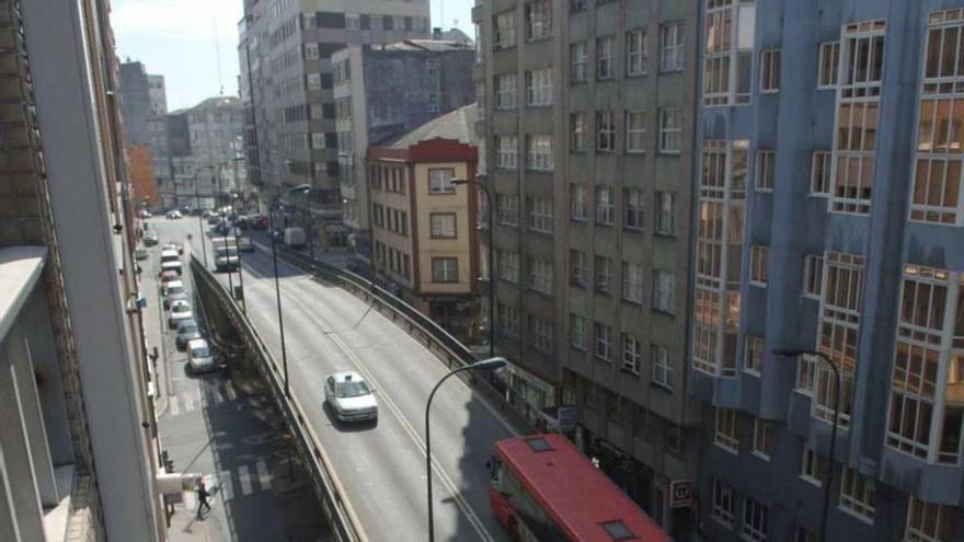 Viaducto de la ronda de Nelle, uno de los puntos de mayor ruido de la ciudad.