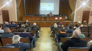 Asaja debate en Málaga posibles movilizaciones ante la grave crisis del campo