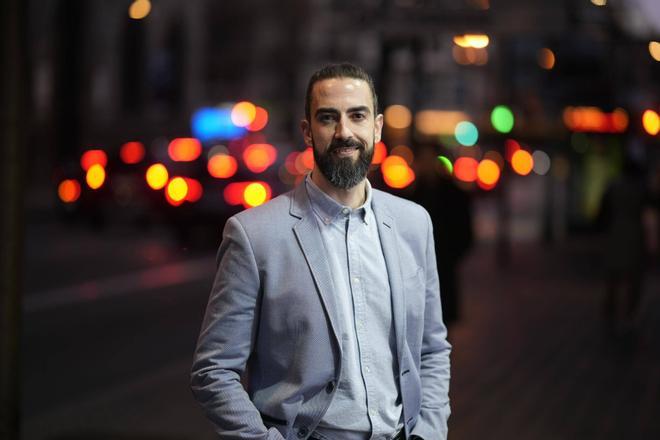 Omar Linares, assessor filosòfic: "La vida implica dolor, el repte no està en allunyar-se'n sino sostenir-lo i fer quelcom per canviar-lo"