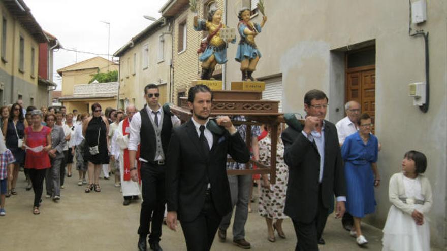 Uña de Quintana homenajea a sus patronos Justo y Pastor