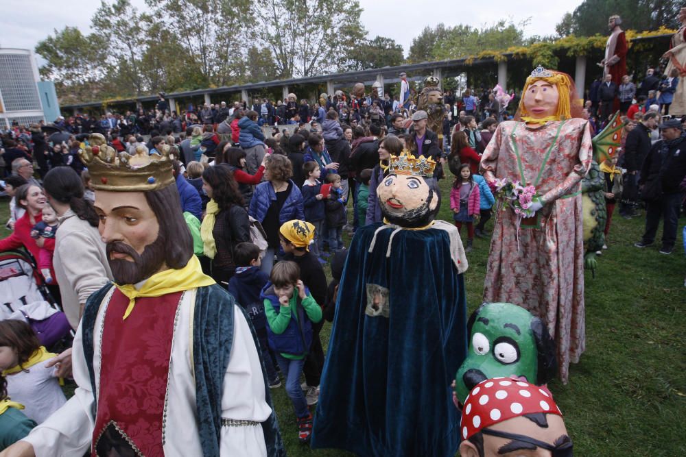 Plantada de gegants i cercavila a Girona