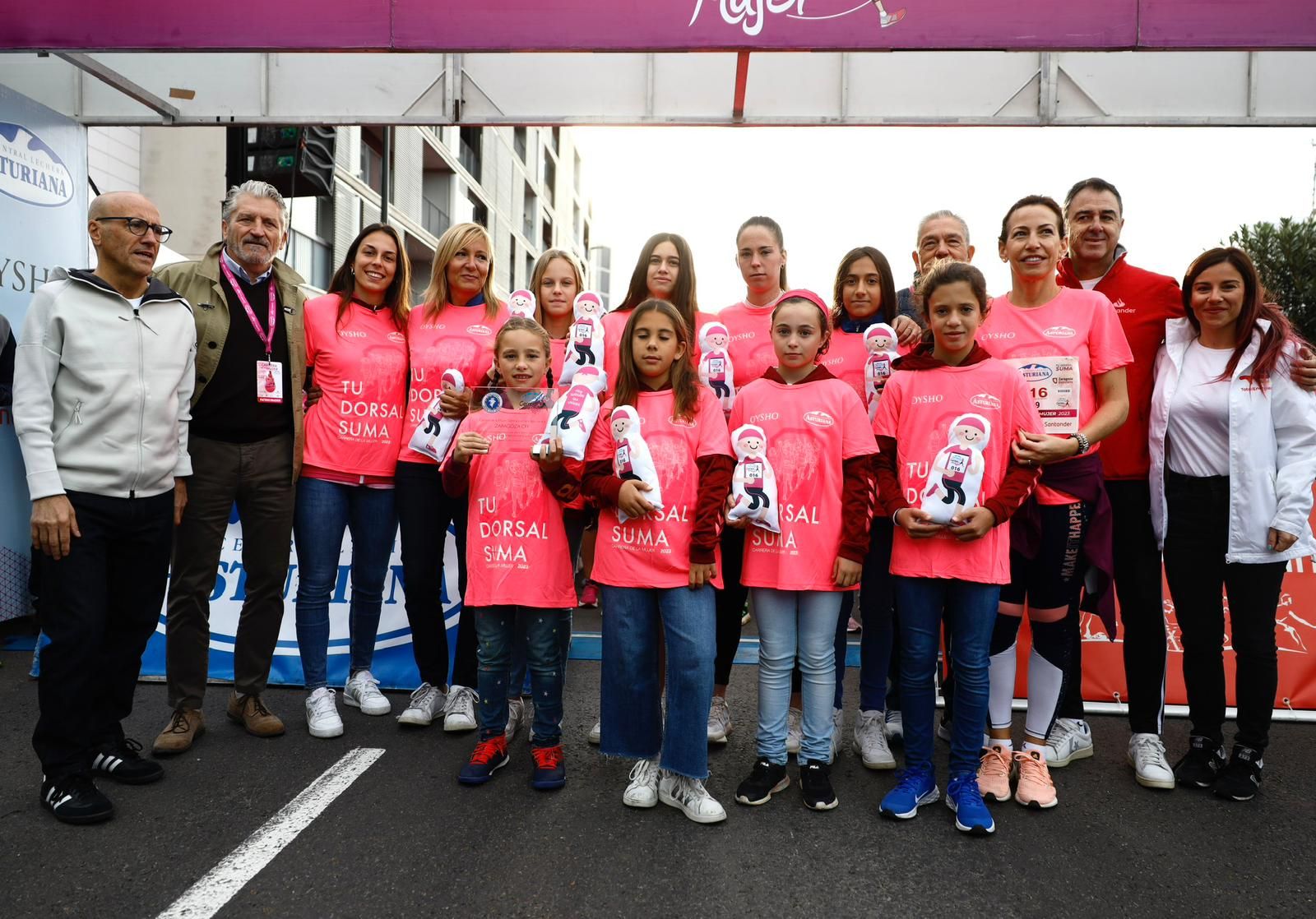 Búscate en la Carrera de la Mujer de Zaragoza 2023